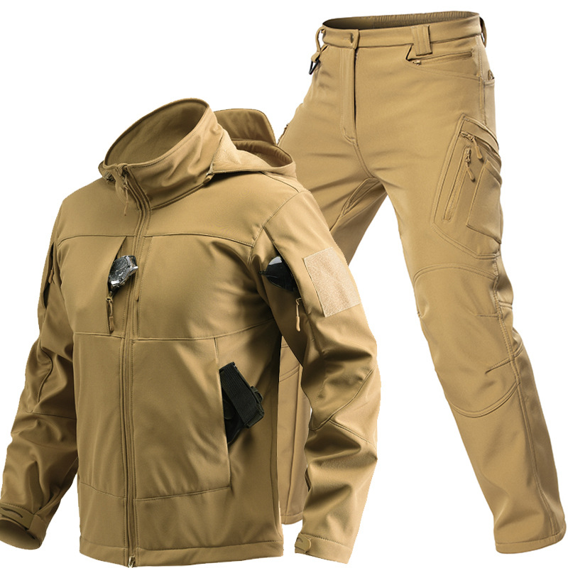 ชุดเสื้อผ้าซอฟต์เชลล์สำหรับผู้ - Outdoor Camping Kit บทวิจารณ์และราคา